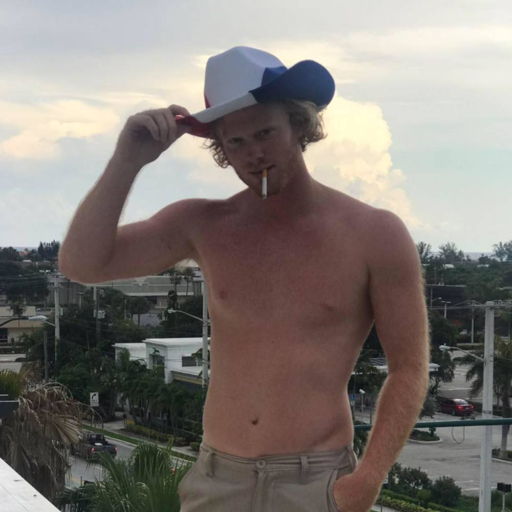 Meet your Posher, Clayton